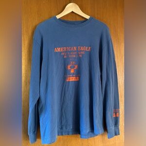 American Eagle Outfitters Men's Navy Long Sleeve Tee